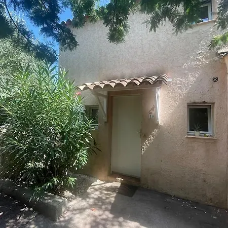 Joli Mazet Au Coeur Du Golfe De Saint Tropez